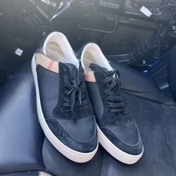 Burberry Suede Shoes