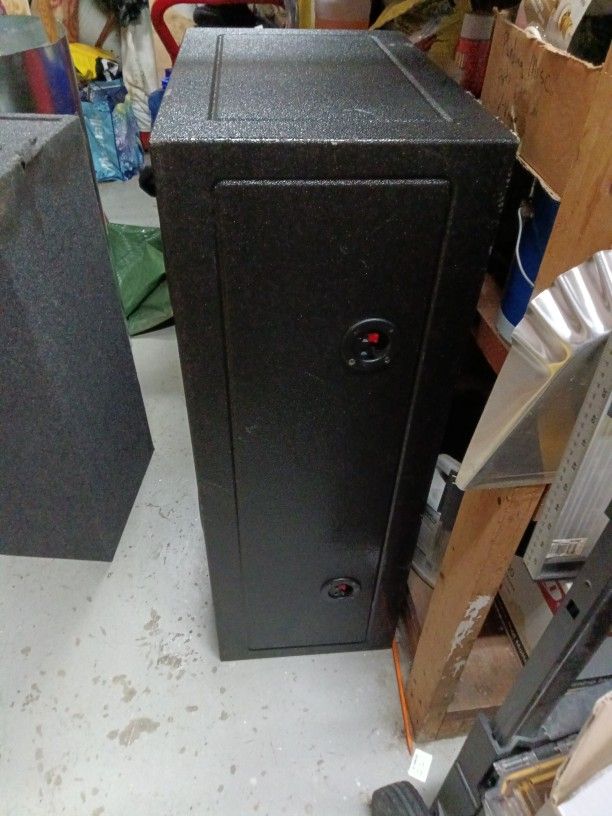 Maga Bass 15 Inch Speaker Box