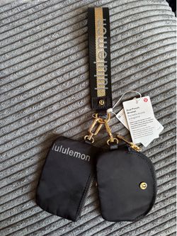 Lululemon pouch Wristlet