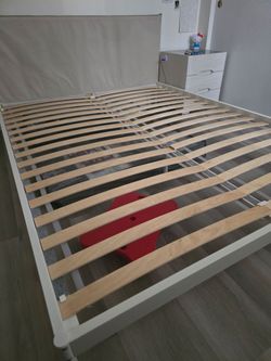 Ikea Bed Frame Queen Size