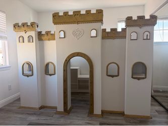 Castle Bed