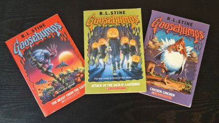 GOOSEBUMPS BOOK BUNDLE - 3 ORIGINAL SCHOLASTIC PAPERBACKS [1(contact info removed)]