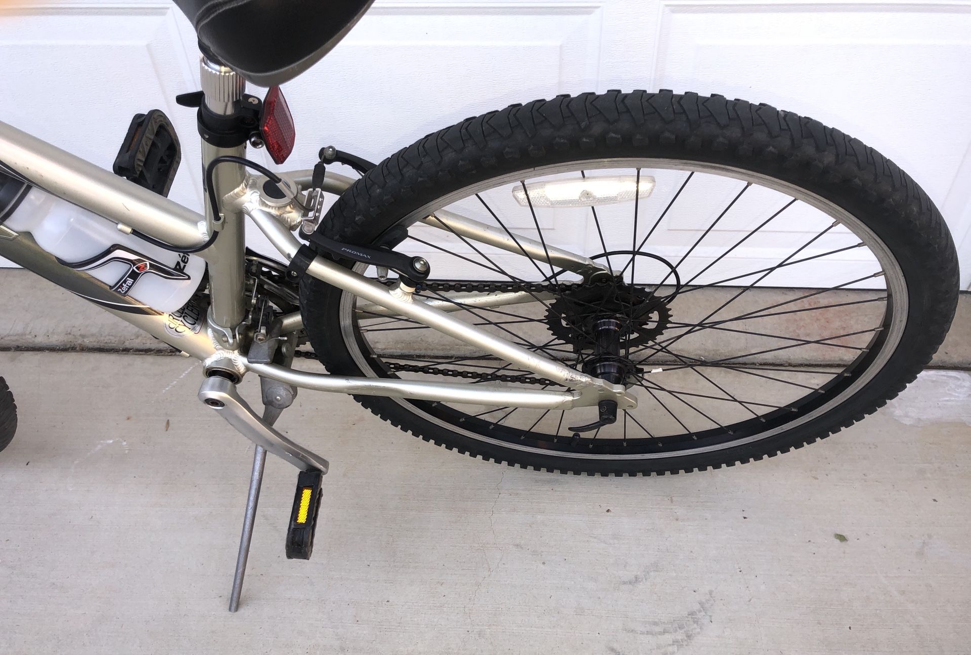 TREK Navigator 200 Women’s Comfort Bike for Sale in Corona, CA OfferUp