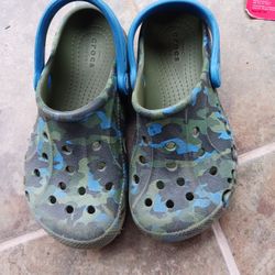 Crocs Size 12