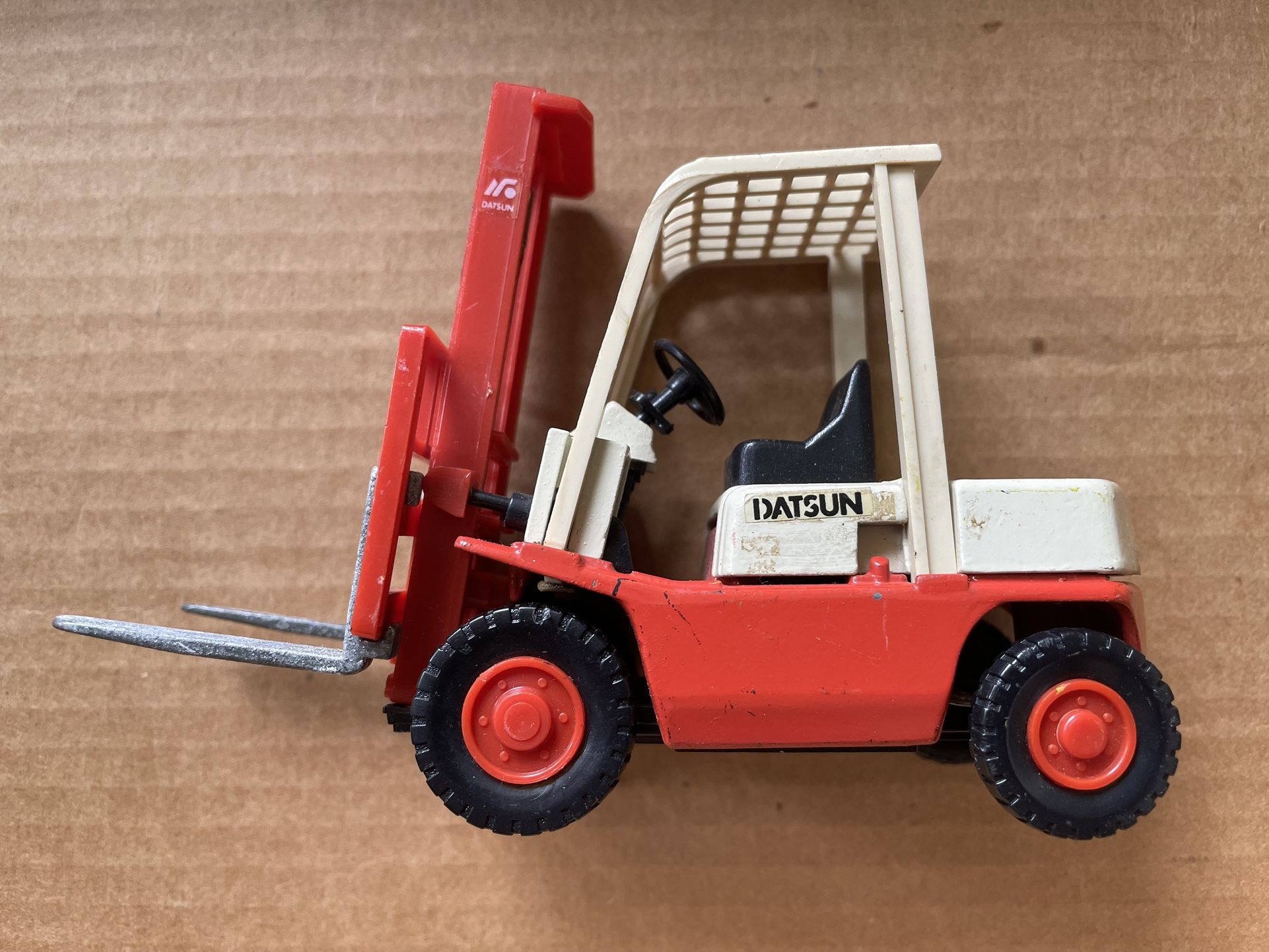 DATSUN FORKLIFT, YONEZAWA TOYS
