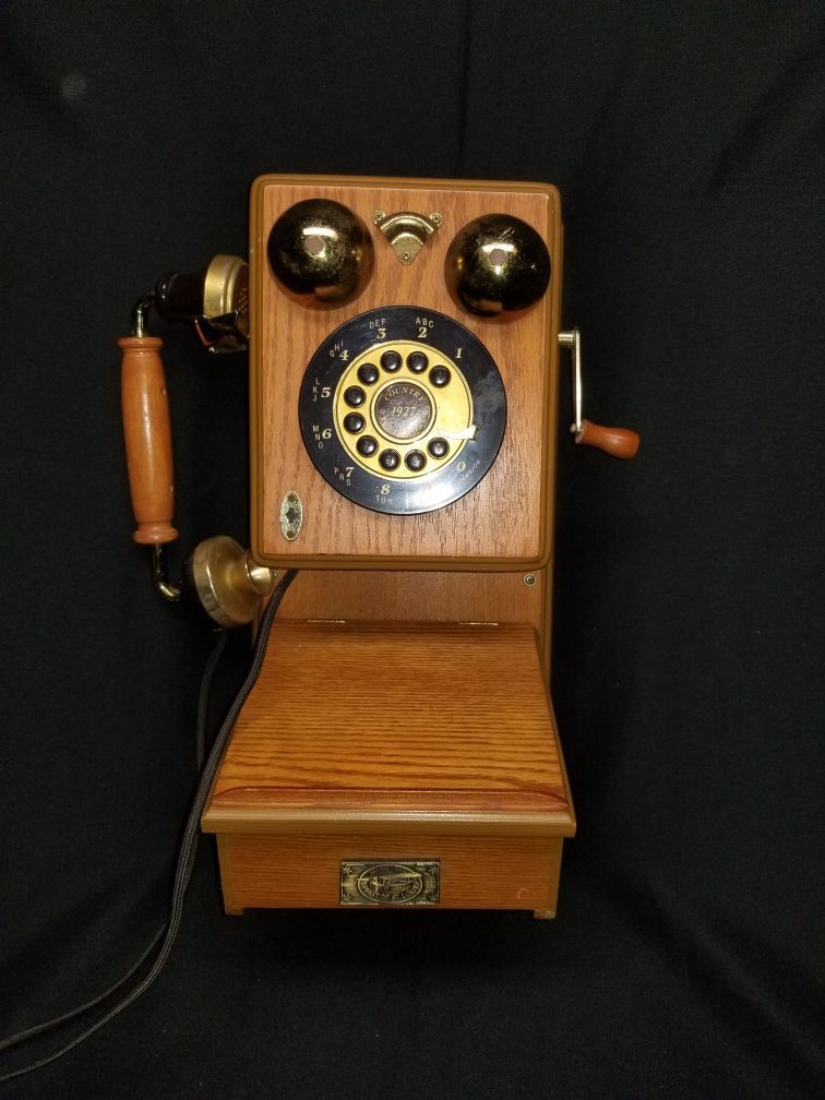 Vintage telephone!!!
