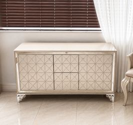 Dining room storage