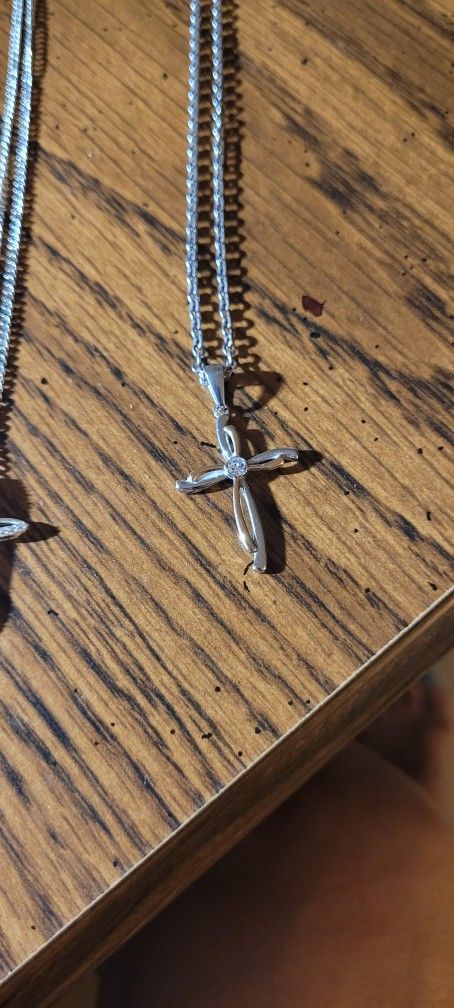 2 Small Cross Necklaces