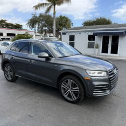 2020 Audi Q5 Hybrid