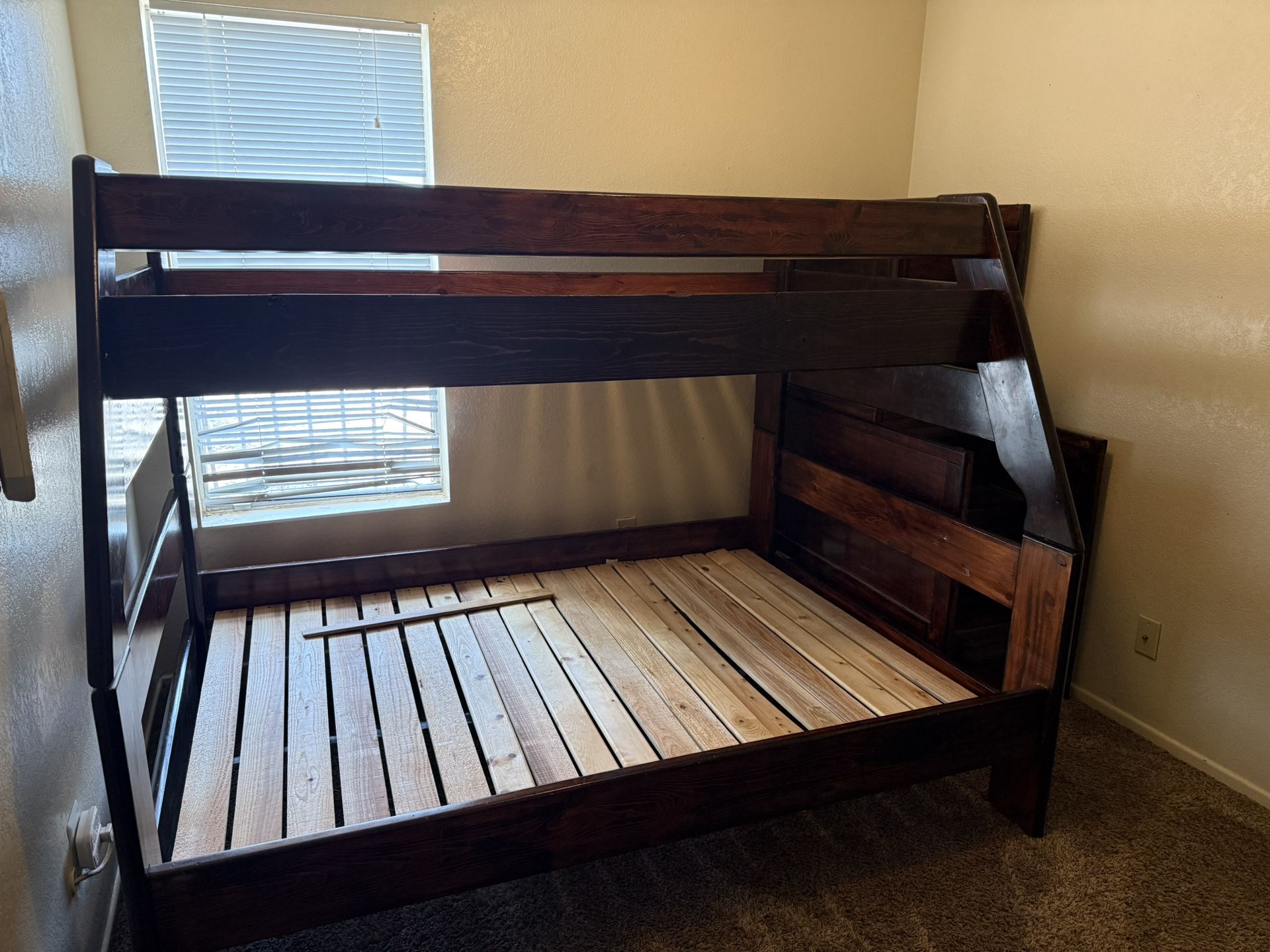 Bunk Bed 