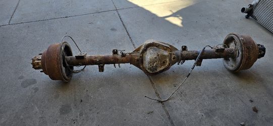 80 Ford F350 Rear End 410 Gears