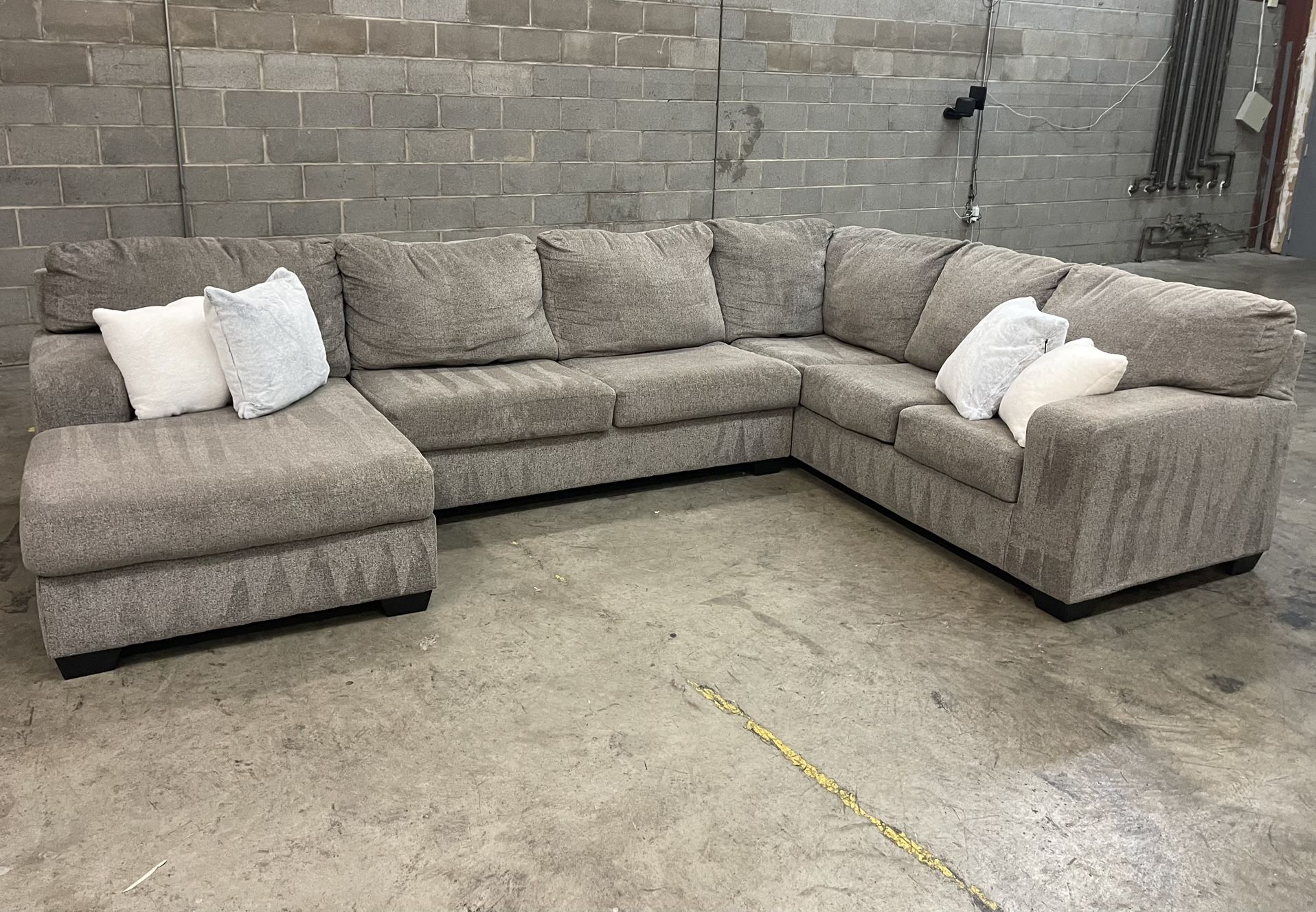 Gray Sectional Couch Sofa *Delivery Available*