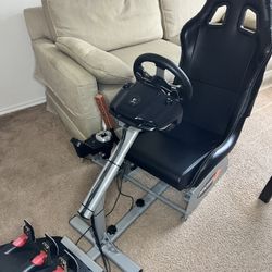 Logitech G27 Force Feedback Racing Wheel for Sale in Houston, TX - OfferUp