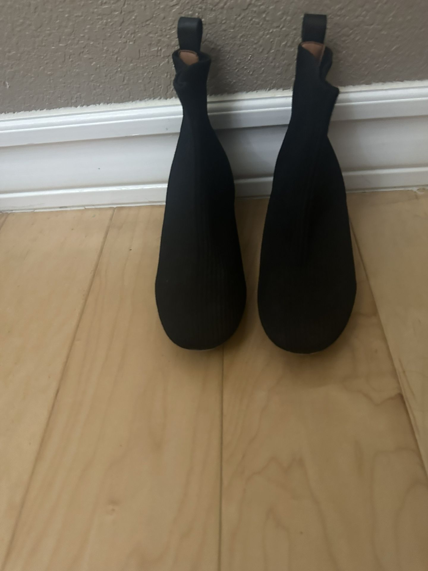 Beautiful Black Boots Kurt Geiger