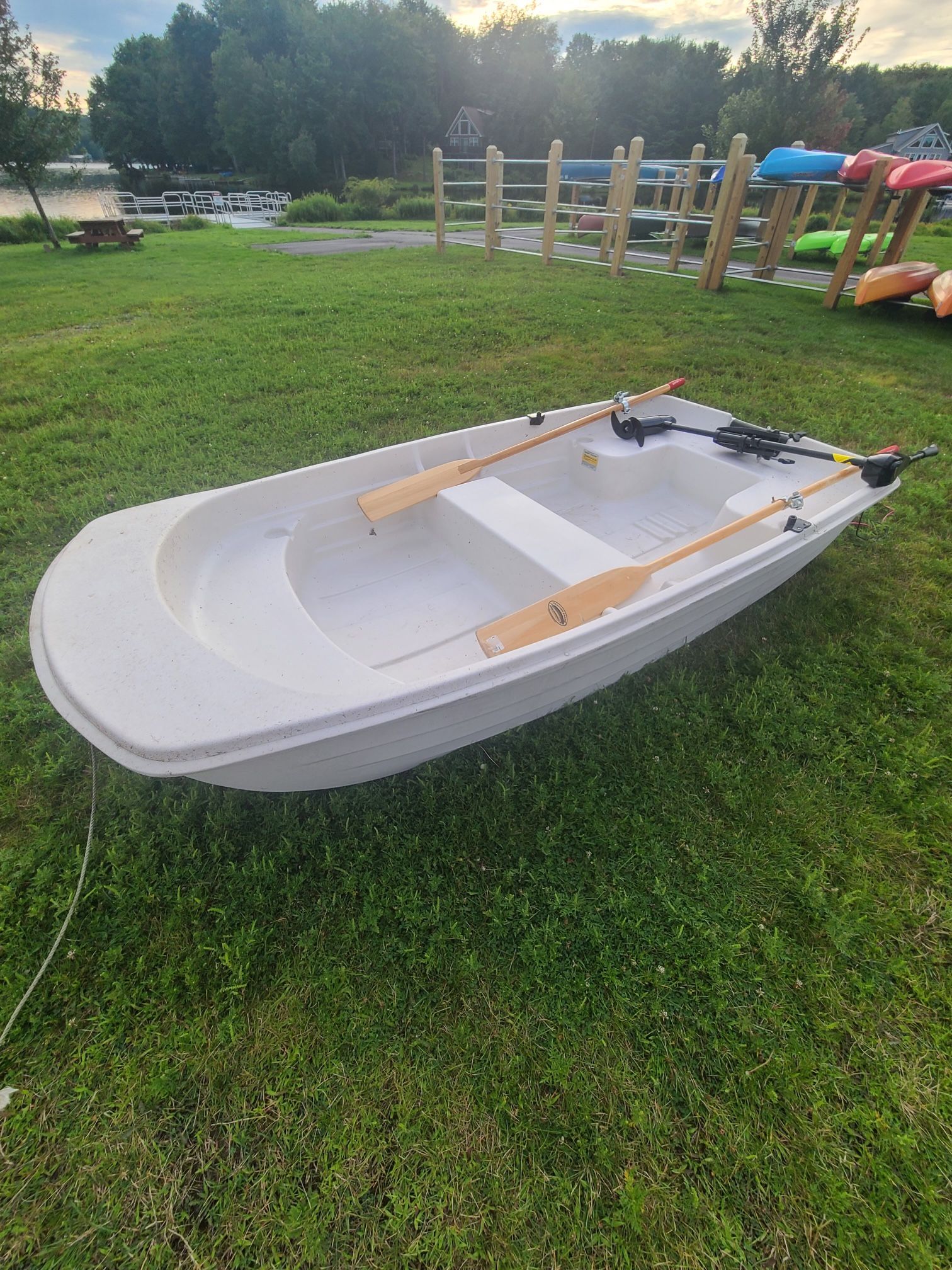 Water Tender 9.4 Motor Boat With Motor, Batery And Rowing Oars