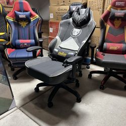 Gaming Chair Black Panther Wide Seat