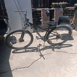 Rock hopper Specialized Bike 