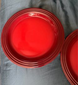 Le Creuset Red Ceramic Dinner Plates Set