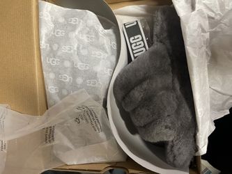 UGGS