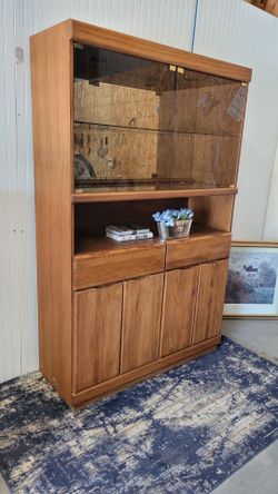 CHINA HUTCH 1 PIECE