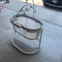 Fischer Price Soothing Basonnette