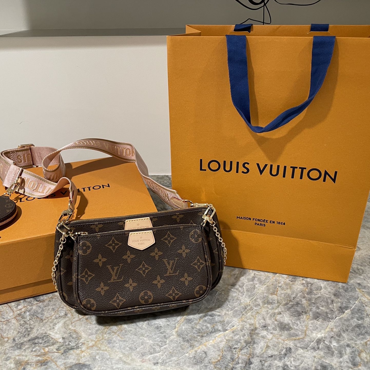 Pink Louis Vuitton Monogram Giant By The Pool Multi Pochette Accessories  Brume for Sale in Fresno, CA - OfferUp