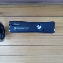 Xbox 360  Solo La Caja No Tiene Cables Ni Control 