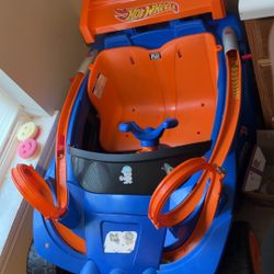 Hot wheels Ride On Toy