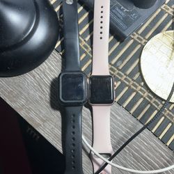 Two Apple watches, Si Prenden Pero No Se El Problema