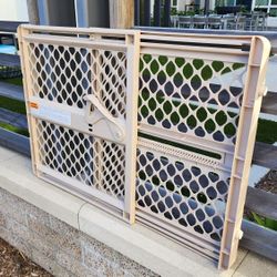 Fence Seminuevo Listo Para Usar Super Limpio Trabaja Muy Bien $15