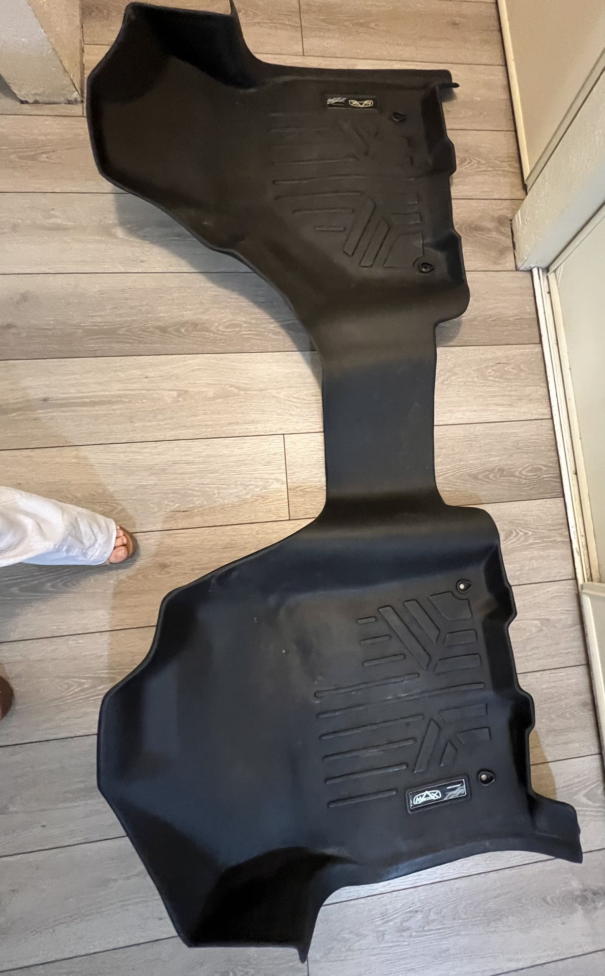 Floor Cover RAM 1(contact info removed)