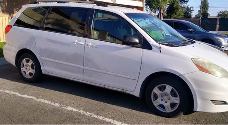 2008 Toyota Sienna