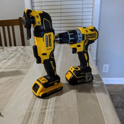 1/2 Drill driver Y Moltitool Nuevo  No Cargador Solo Las Pilas Están  Poquito Usadas