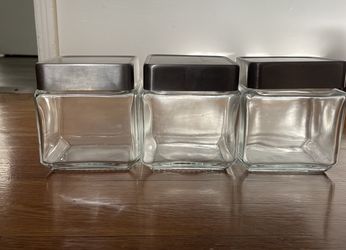 *** 3 GLASS CONTAINERS WITH LID ***