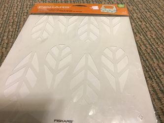 Fiskars Feather Drops Stencil