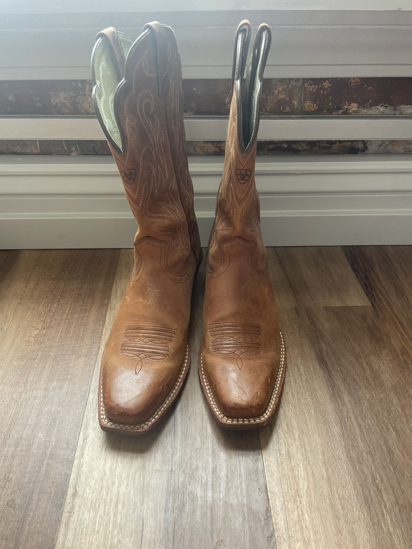 Women’s Artiat Boots