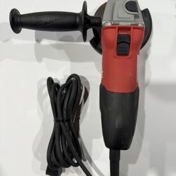 Milwaukee Grinder