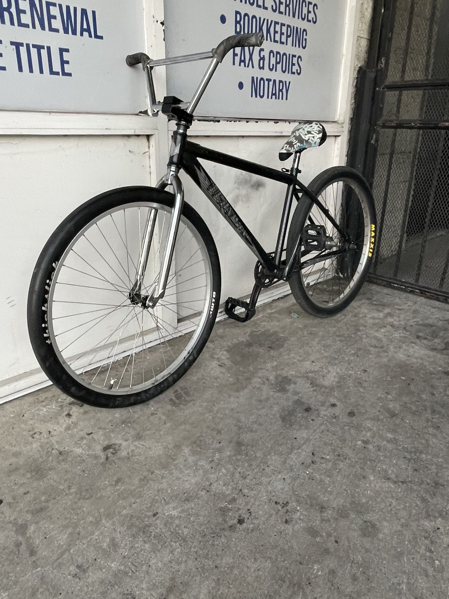 Frame Trade , Trades