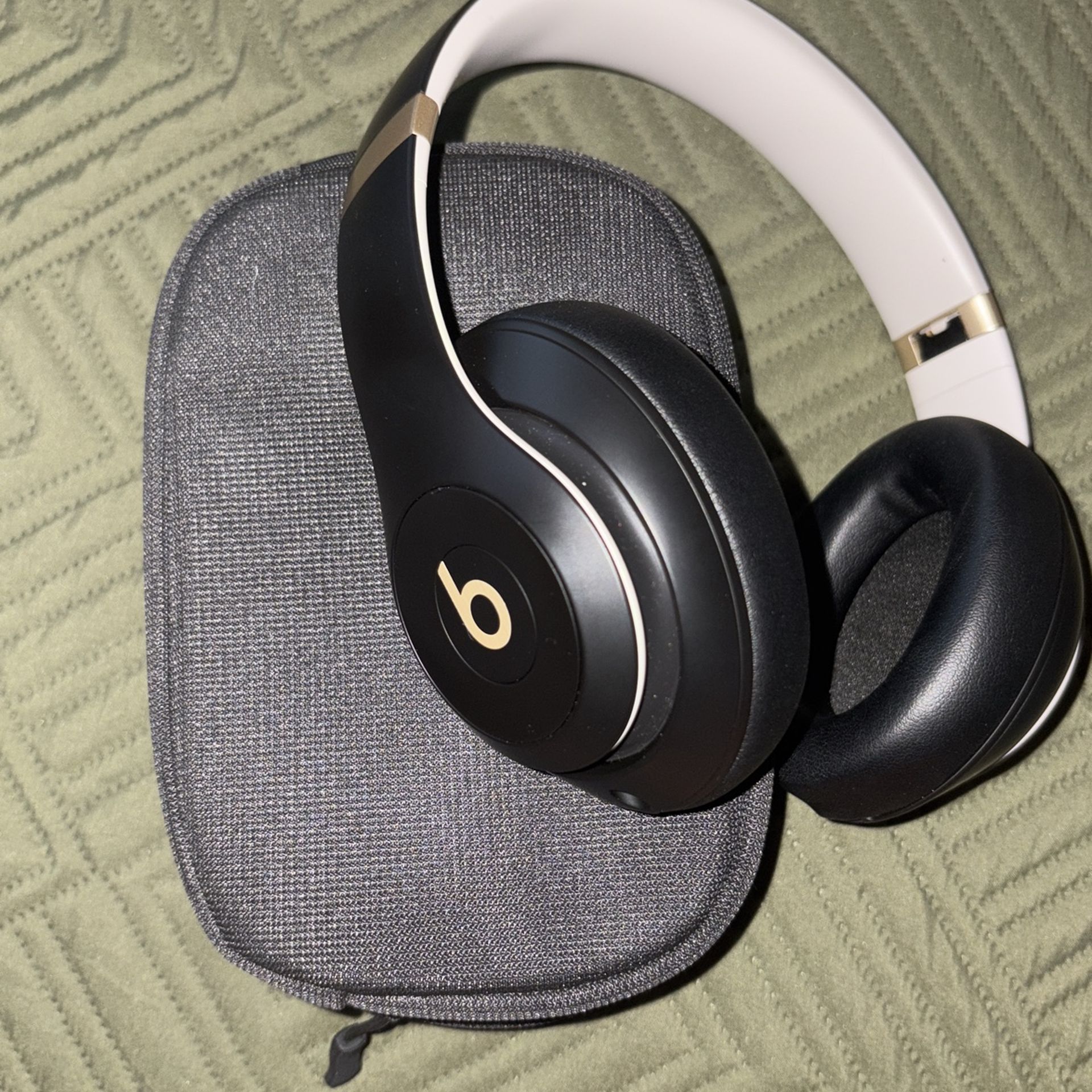 Beats by Dr. Dre Studio Pro Over-the-Ear Wireless Headphones