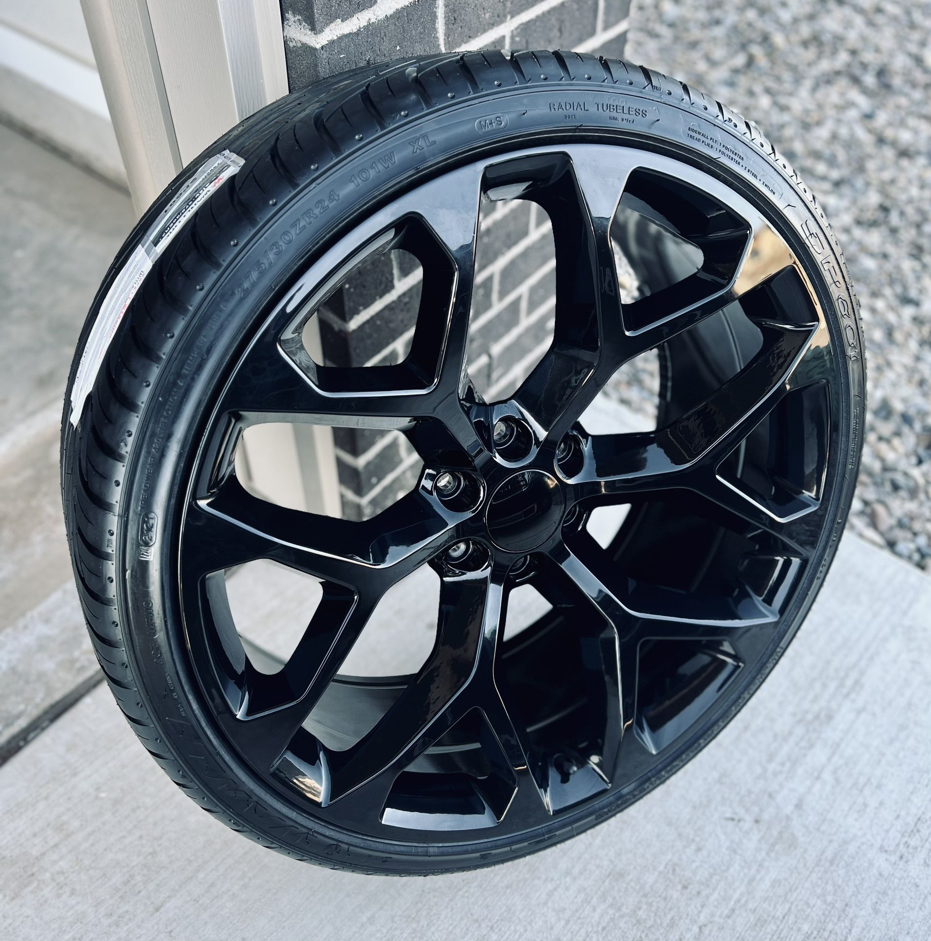 NEW 24 INCH RIMS & NEW TIRES for Sale in Midland, TX OfferUp
