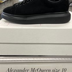 Alexander Mqueen Black Size 10