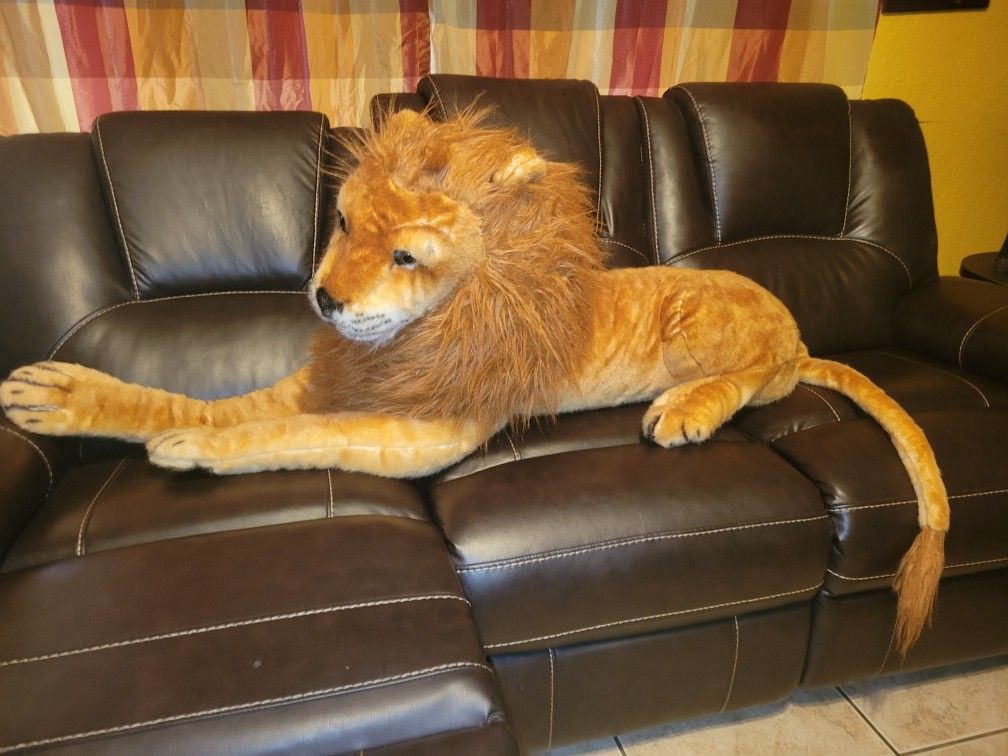 Lion Stuffed Animal