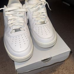 Nike AF1 Airforce 1 All Whites