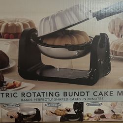 Rotating Bundt Cake Maker