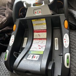 Free  Chicco Keyfit 30 Car seat Base