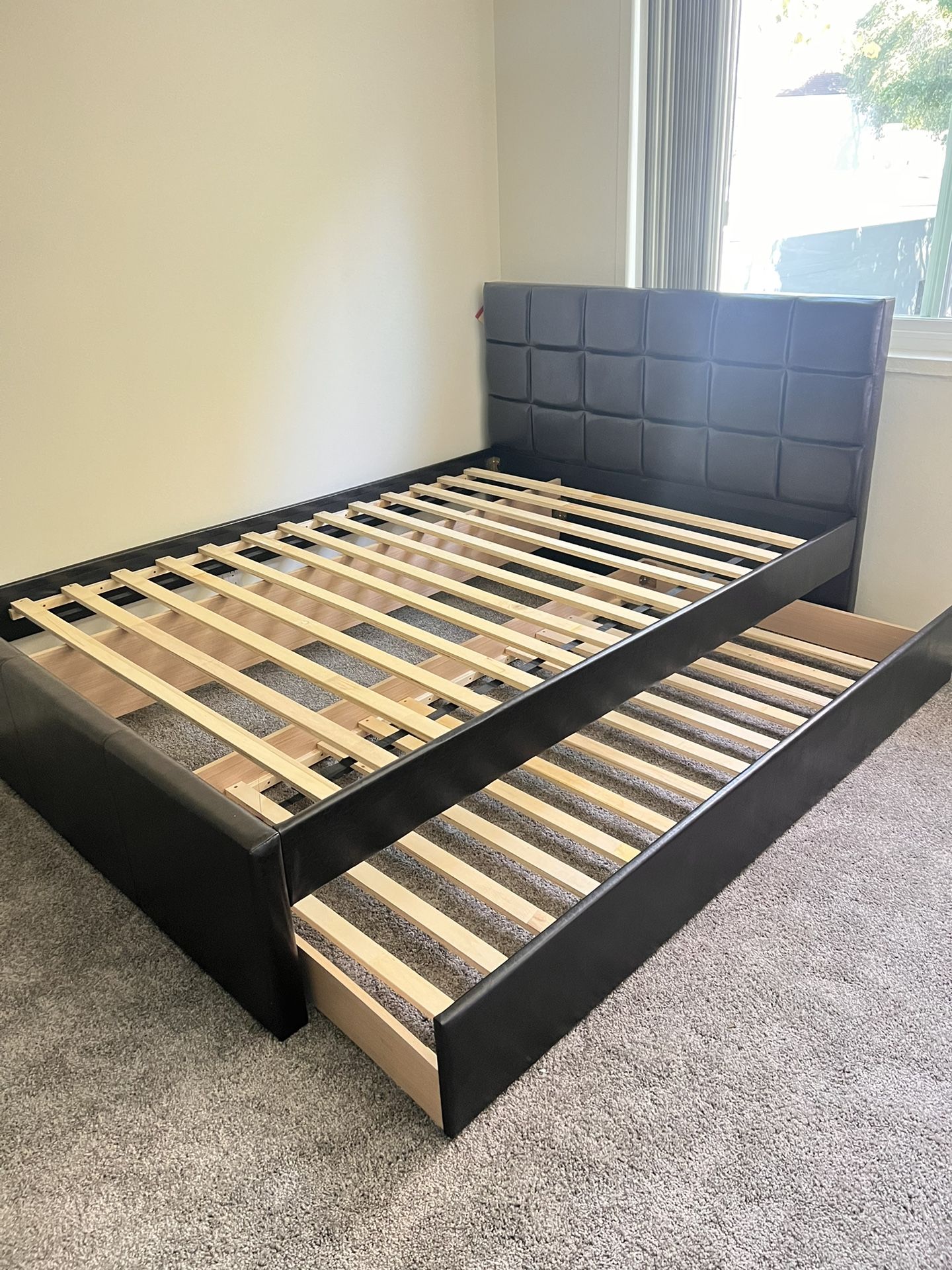 Daybed Full Y Twin Size Nueva En Su Caja Incluye Colchones