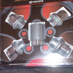 Toyota Wheel Locks