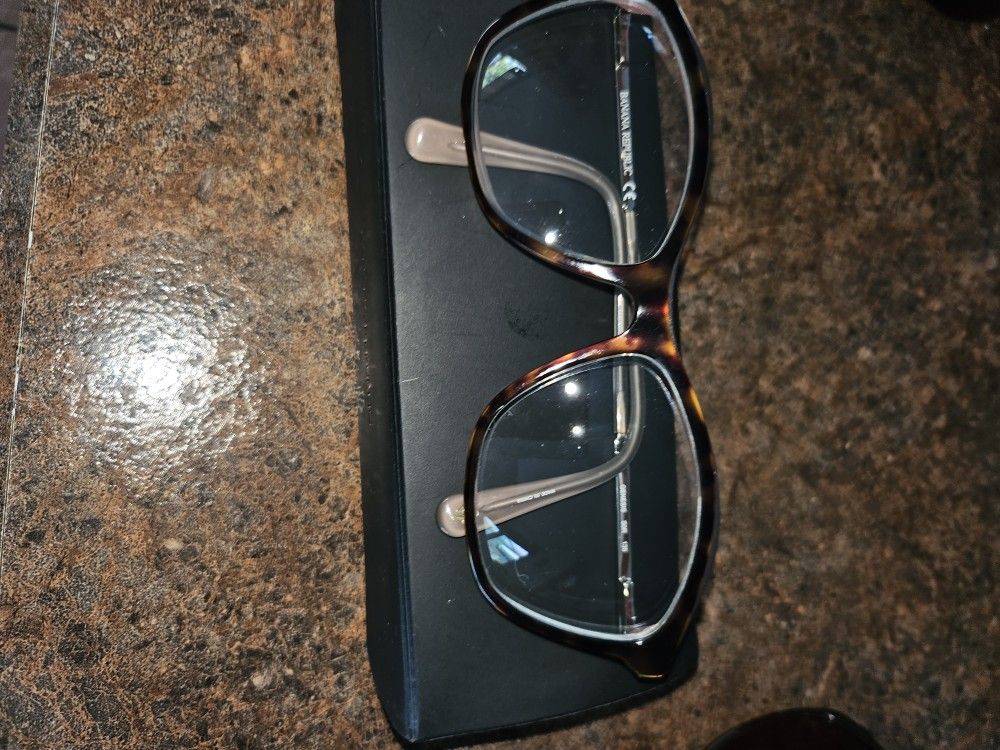 Banana Republic Frame