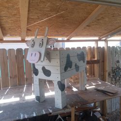 Cow Planter