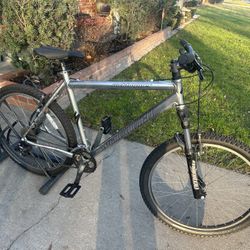 Specialized Rockhopper 